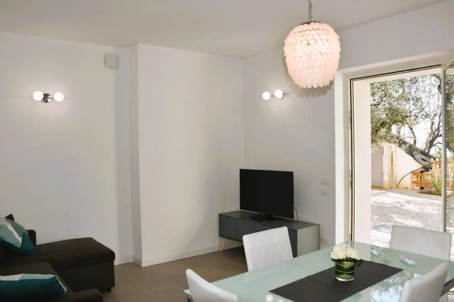 Residenza Le Sorelle - Mara Torri Del Benaco