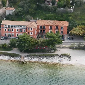 2* Hotel Sirenella